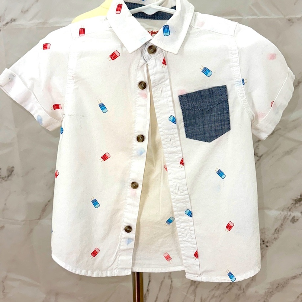 Red white and blue button down short sleeve‎ boys dress shirt 2t